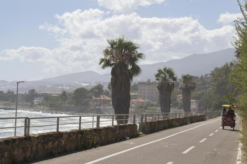 Petit Avec Classe Sanremo Exteriér fotografie